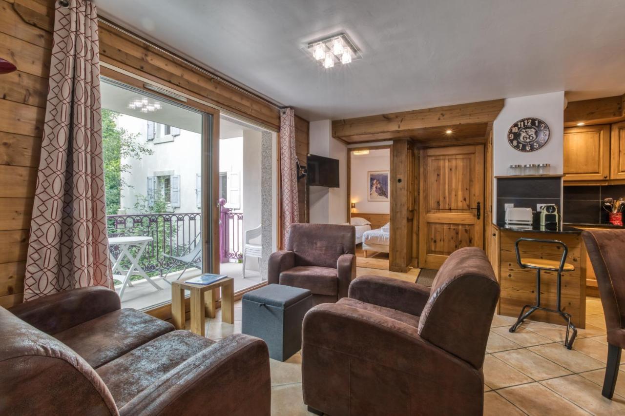 Villa Vallet- Newly Renovated 2 Bedroom Nestled Just Off The Main Street Chamonix Exterior foto
